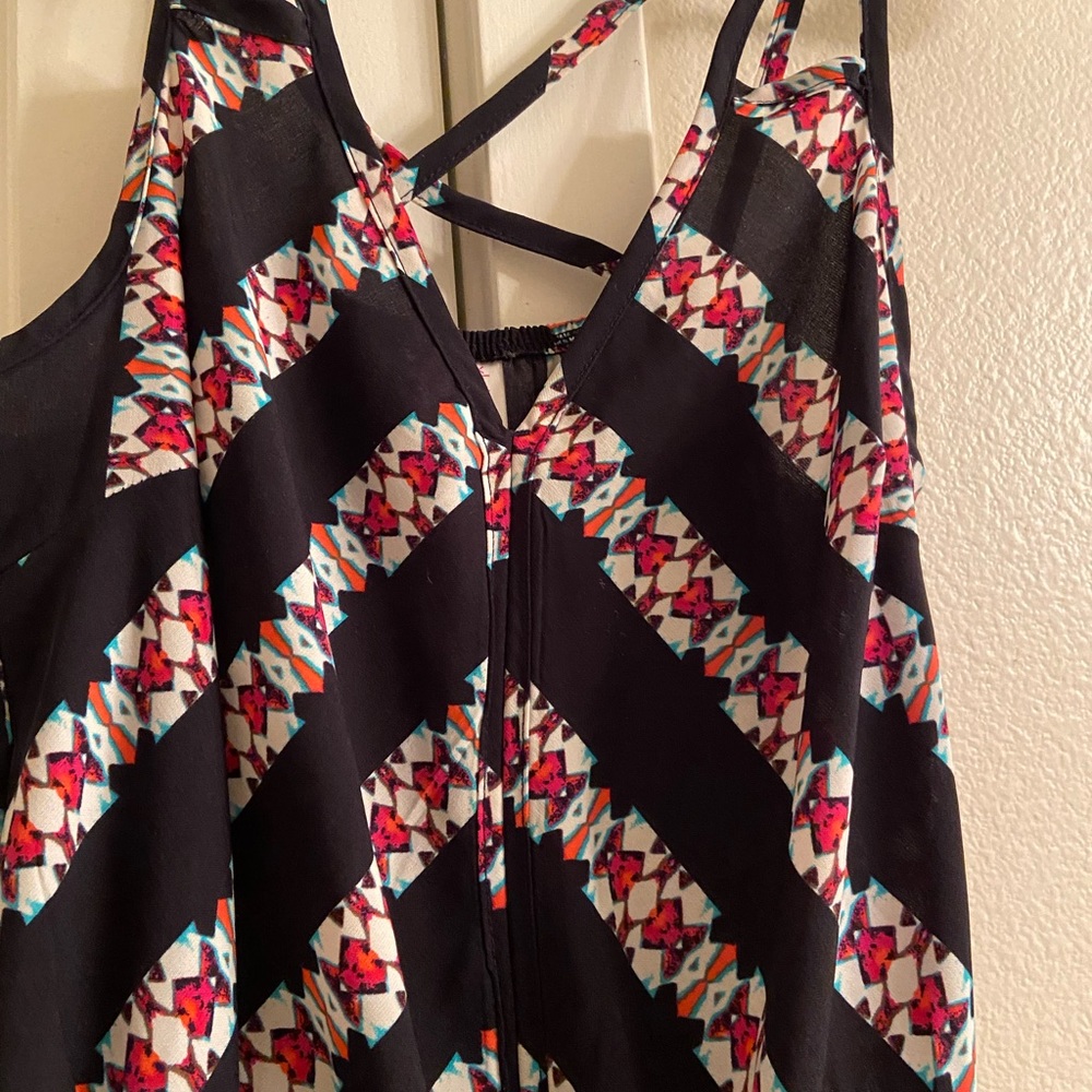 EUC Xhilaration Black and Pink Romper - Picture 4 of 7
